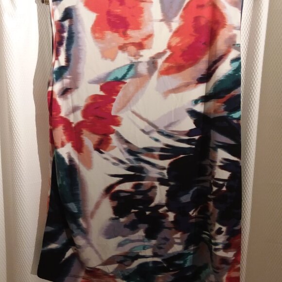 Calvin Klein print top with one shoulder illusion - Picture 3 of 3